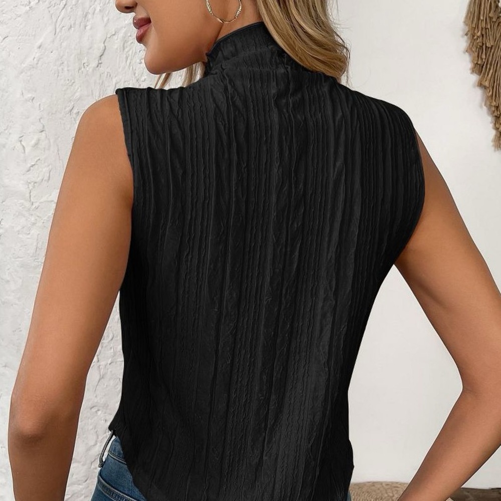 Chic Textured Tank Top - Picture 6 of 16